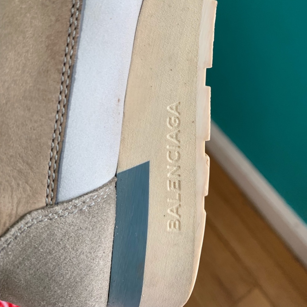More detailed photos of balenciaga runners